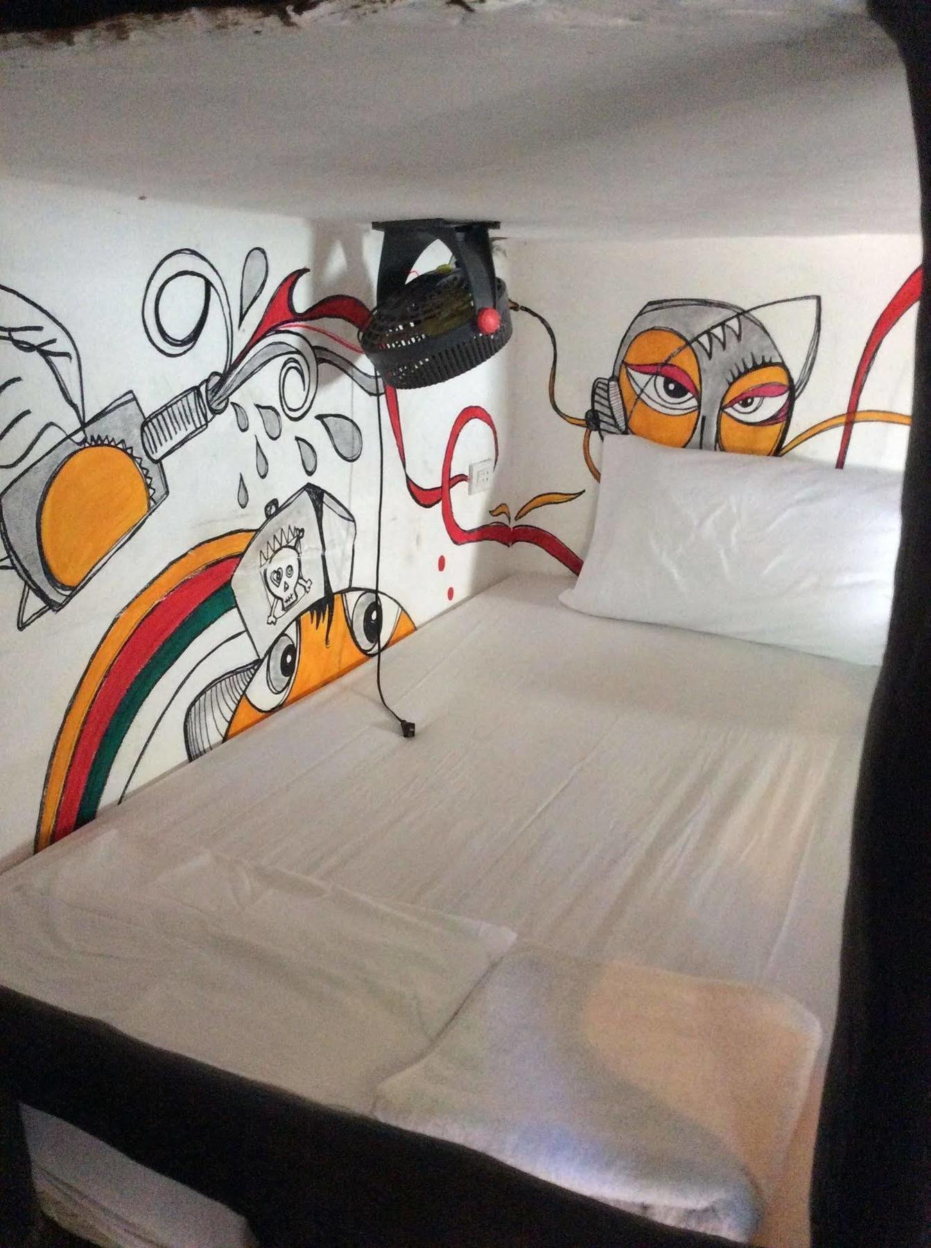 Moov Inn Garden Hostel Тау Экстерьер фото